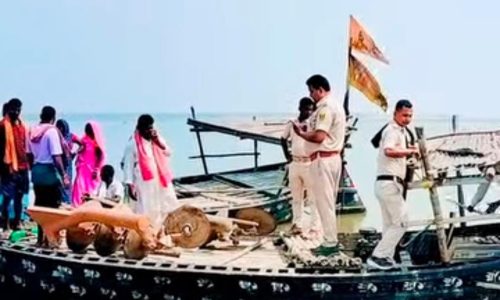 मलिनिया दियरा में फसल नुकसान की शिकायत पर पुलिस ने की जांच