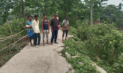 कालसर में ग्रामीण सड़क ढलाई जर्जर, मरम्मत करवाने की मांग।