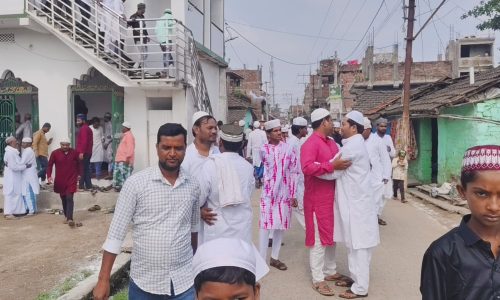 मनिहारी में हर्षोल्लास से मनी बक़रीद, ईदगाहों में अदा की गई नमाज, प्रशासन रहा मुस्तैद