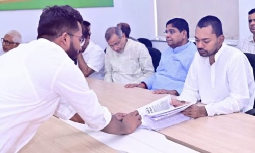 TRE-4 में 46 हजार रिक्तियों पर बहाली की मांग, बिहार स्टूडेंट यूनियन ने स्वास्थ्य मंत्री निशांत कुमार से की मुलाकात