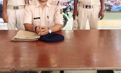 मनिहारी पुलिस की कार्रवाई: बाघमारा घाट में 135 लीटर देसी शराब बरामद, एक तस्कर गिरफ्तार।