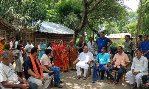 भासना धार में डूबे किसान के घर पहुंचे तारकिशोर प्रसाद