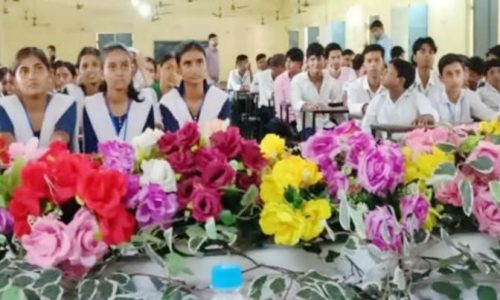 हिंदी दिवस पर बारसोई हाई स्कूल में कार्यक्रम हुआ आयोजित।