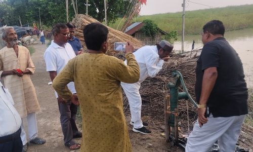 पानी कम हुआ लेकिन परेशानी अभी भी बरकरार –  सुनील कुमार यादव