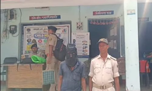 शिकारपुर कटारी पुल के पास 20 लीटर देसी शराब के साथ एक गिरफ्तार